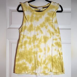 Knox Rose Yellow Tie-Dye Women's Sleeveless Top M